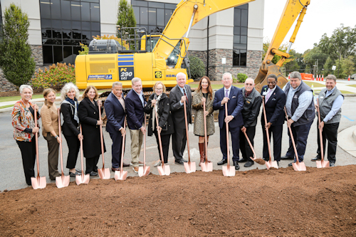 A photo of the Tanner Board of Directors at the groundbreaking at Tanner Medical Center/Villa Rica