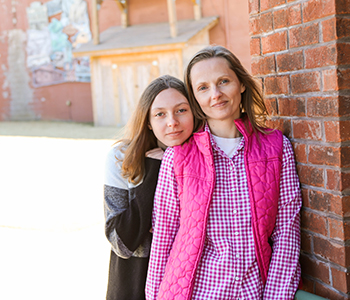 Summerville Mom, Ayers, Gets a Grip on Her MS at Tanner